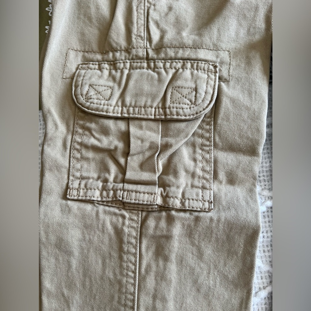 The Children’s Place Cargo Pants - Picture 3 of 4